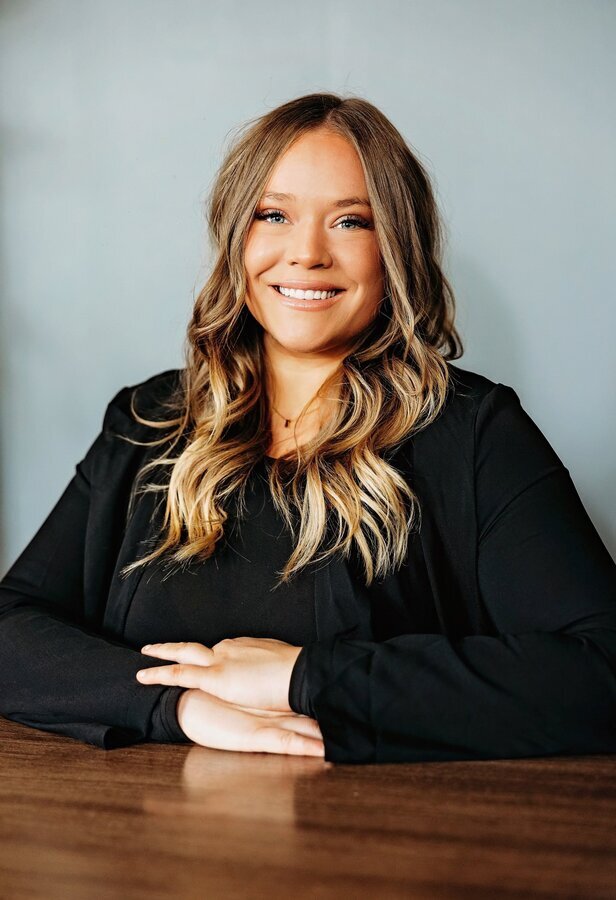 Karlee Riedesel, Member of National Association of REALTORS, Member of Quad City Area Realtors, Active Member of QCAR Standards and Image Committee